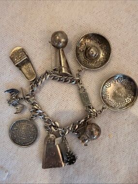 Vintage Castelan Mexico .925 Sterling Silver Charm Bracelet  Ca 1940-50, Temcha